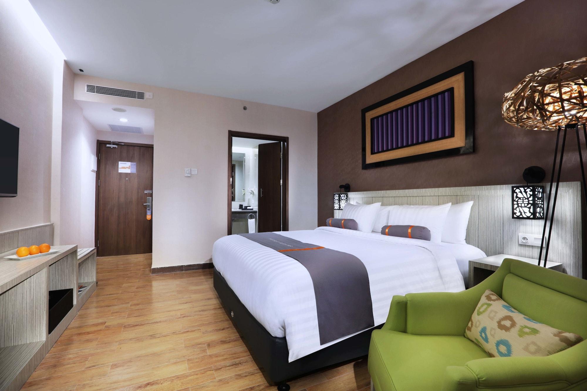 Harper Perintis By Aston Hotel Makassar Exterior foto