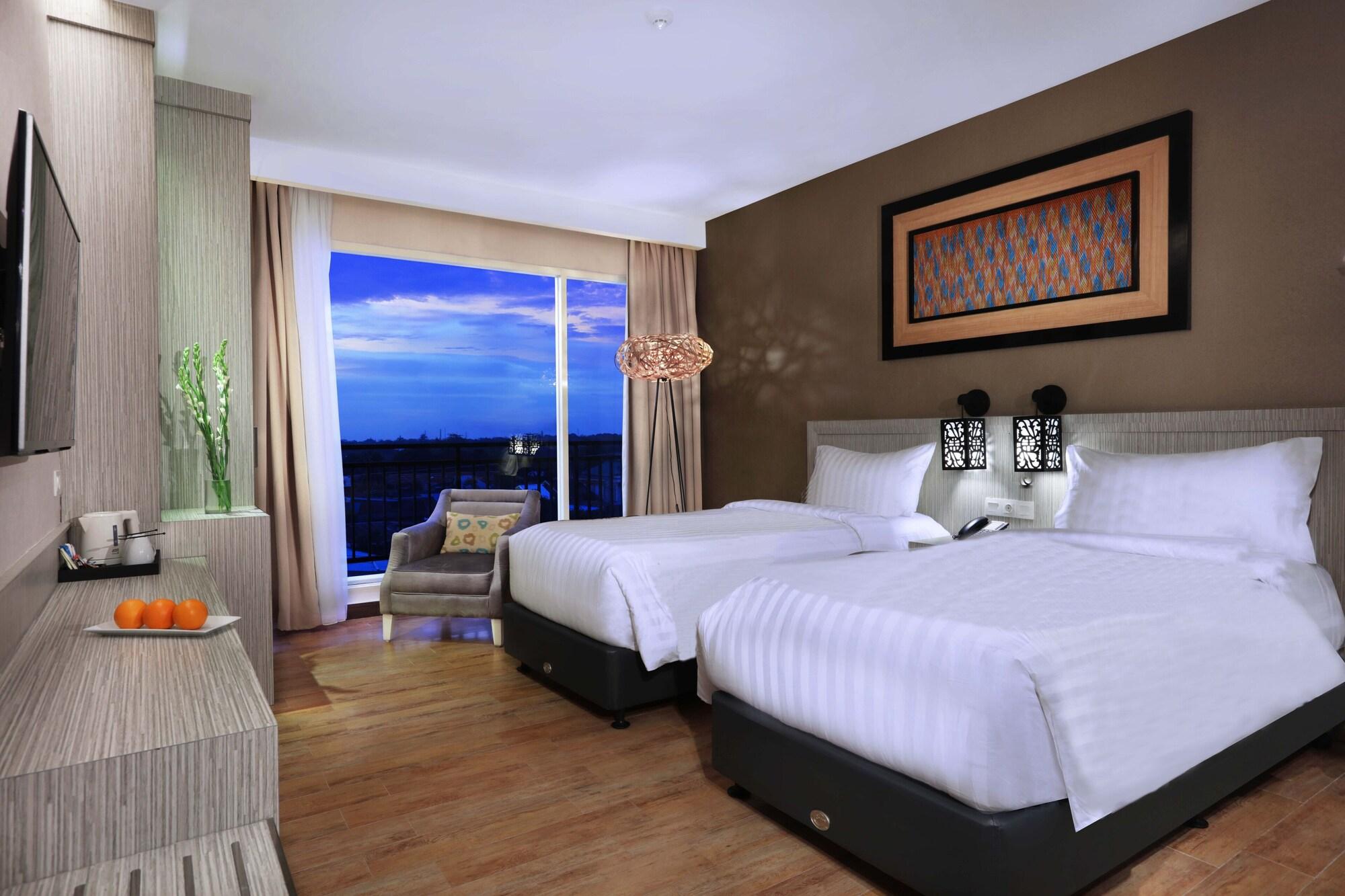 Harper Perintis By Aston Hotel Makassar Exterior foto