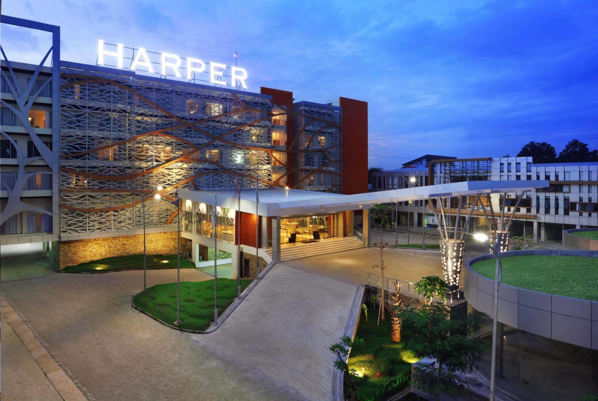 Harper Perintis By Aston Hotel Makassar Exterior foto